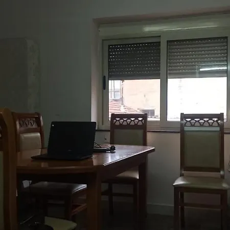 Sina Auberge de jeunesse Tirana
