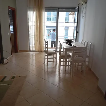 Sina Andelshus Tirana